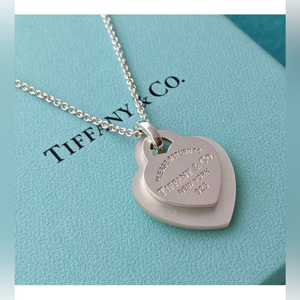 Return to Tiffany & Co. Mother of Pearl Double Heart Pendant Necklace, 16"